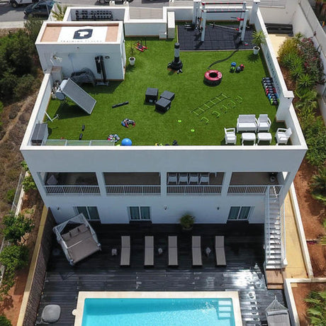 The Ultimate Guide to Rooftop Gym Design: Outdoor Grass and Rubber Flooring