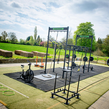 How to Design the Perfect Outdoor Crossfit Gym for Intense Workouts