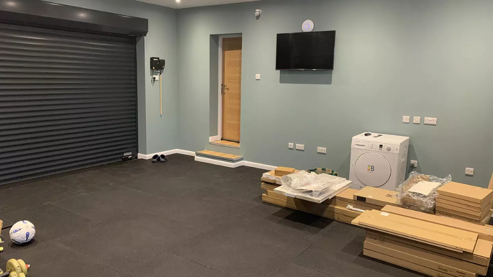 Customer Review: Darren R.'s Garage Transformation with 15mm Sprung PRO Gym Flooring