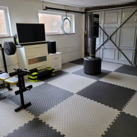 Flooring Supplier for Yoga Studios ☑️ Flooring Liquidators